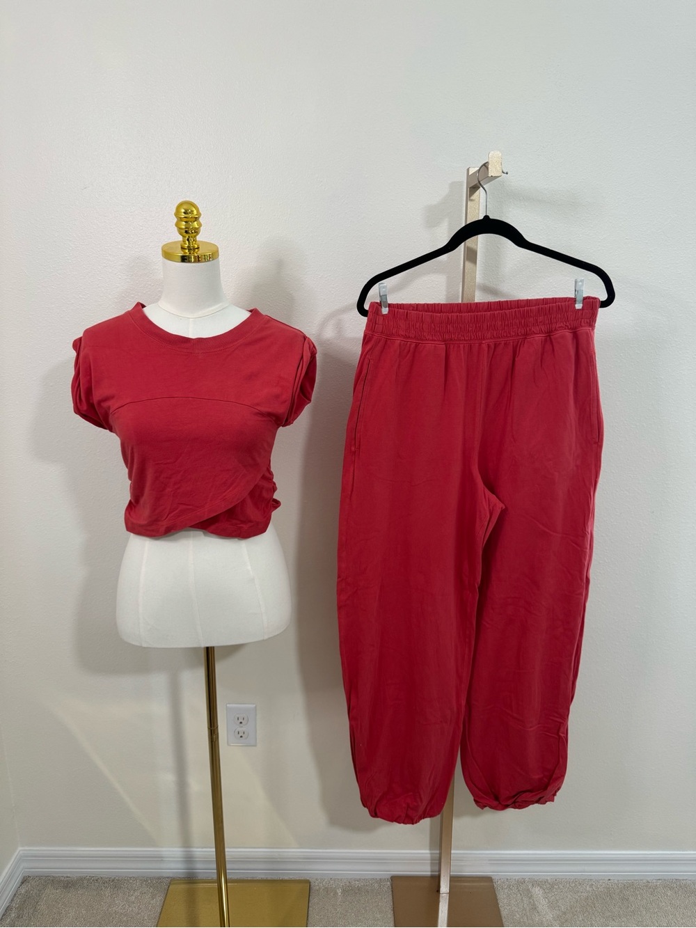 Free People Movement Red Crop Top & Jogger Pants Matching Set - Size M/M